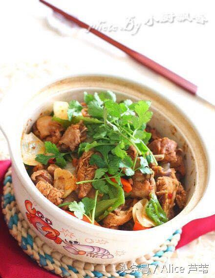 鸡公煲的今日头条,探寻鸡公煲的独特魅力，揭秘美食背后的故事